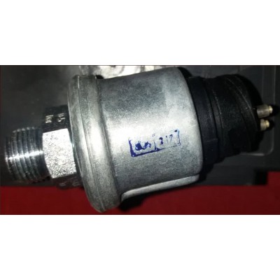 564675003 MOTOMETER ΒΑΛΒΙΔΑ ΛΑΔΙΟΥ MAN 3 ΕΠΑΦΕΣ 0-5BAR 